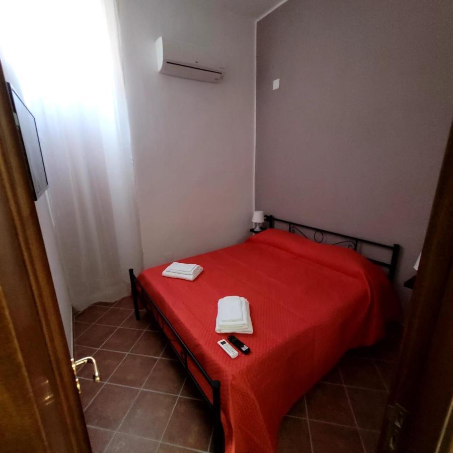 Perry Home Napoli Bagian luar foto