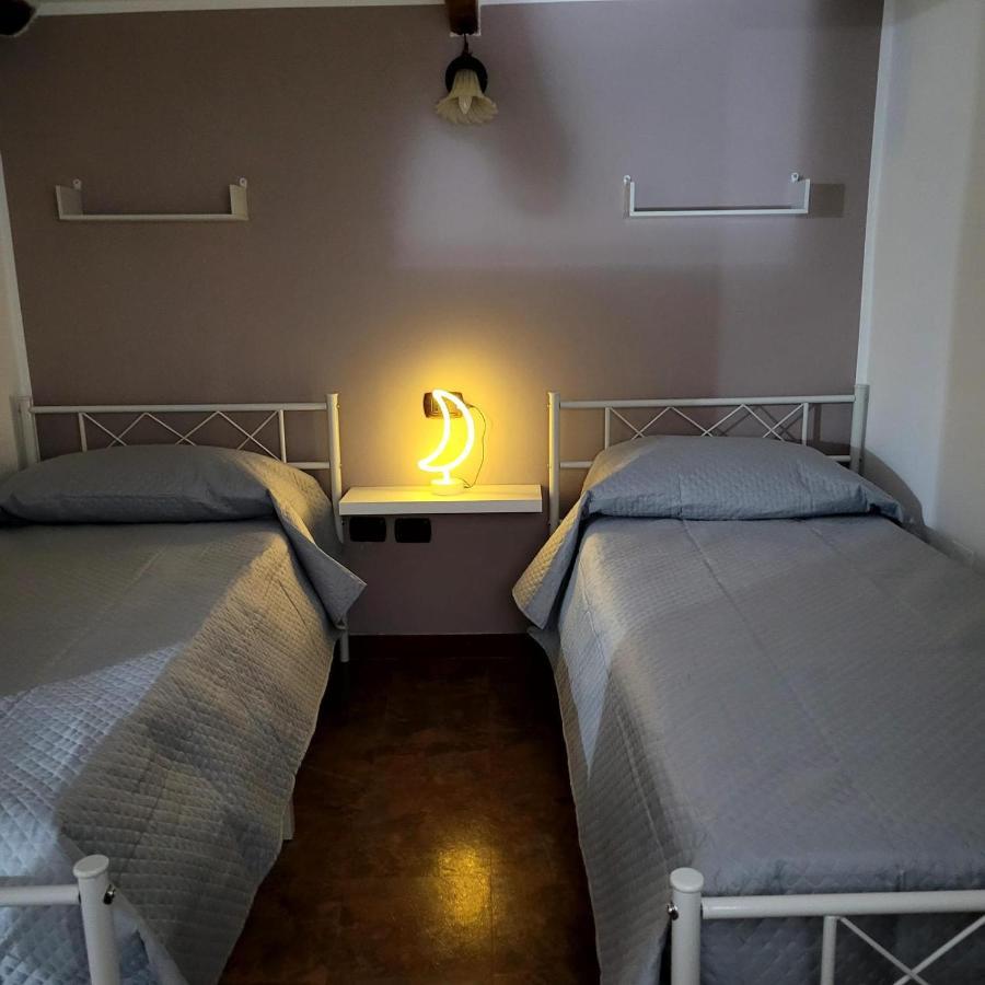 Perry Home Napoli Bagian luar foto