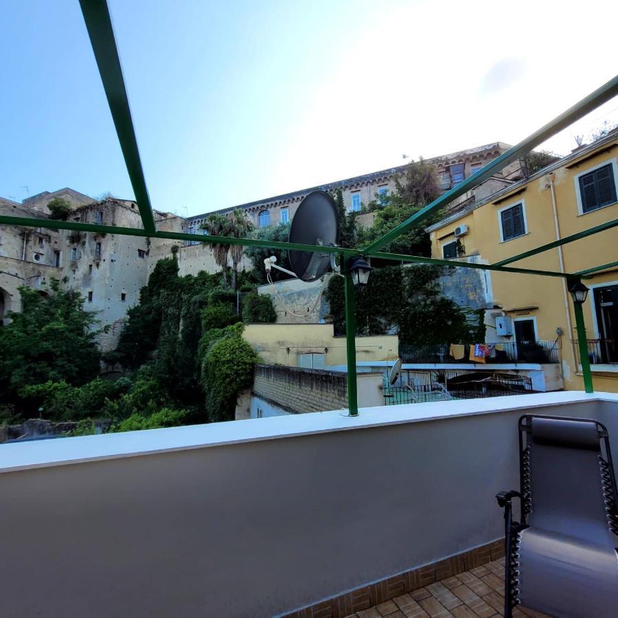 Perry Home Napoli Bagian luar foto